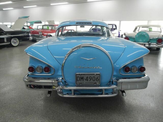 Chevrolet Impala 1958 image number 28