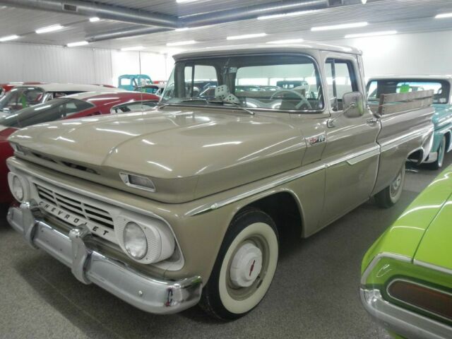 Chevrolet C-10 1962 image number 0