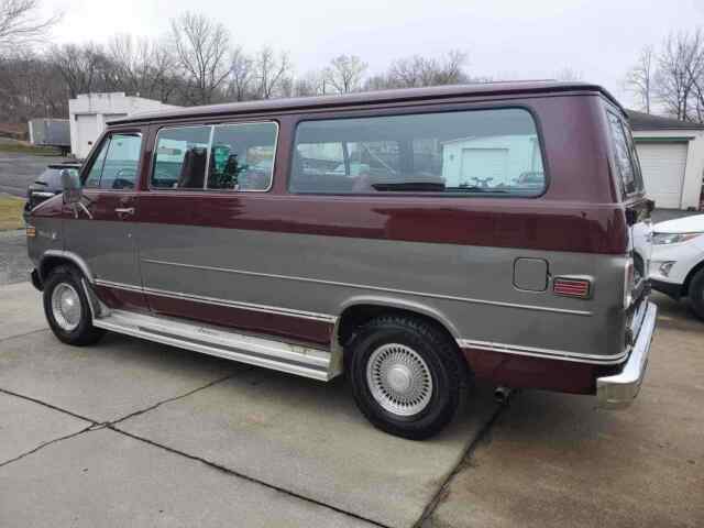 Chevrolet Van 1979 image number 19