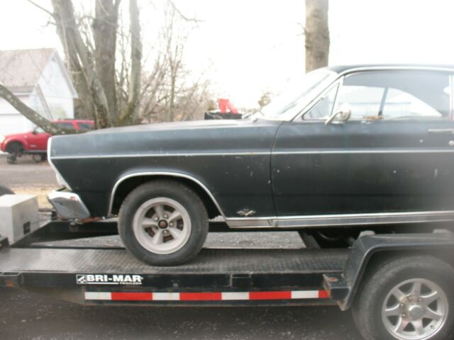 Ford Fairlane 1966 image number 2