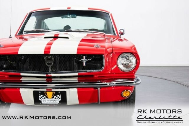 Ford Mustang 1965 image number 14