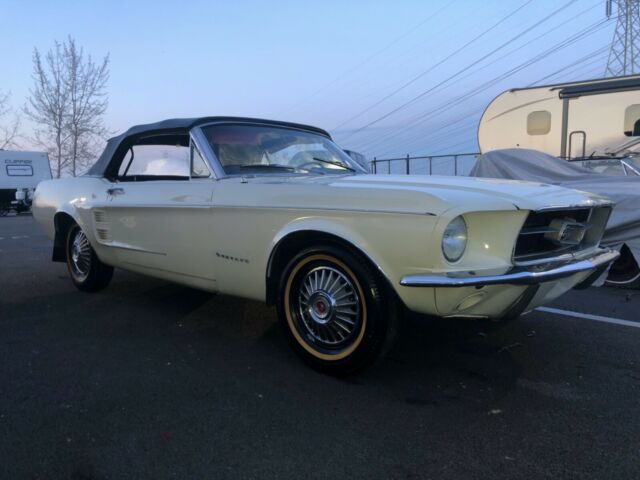 Ford Mustang 1967 image number 0