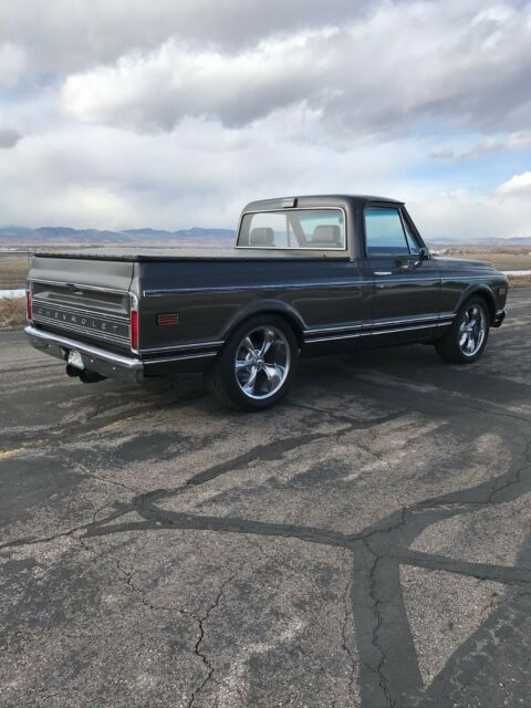 Chevrolet C-10 1972 image number 1