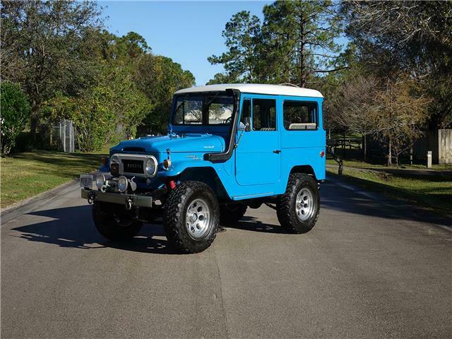 Toyota FJ Cruiser 1966 image number 13