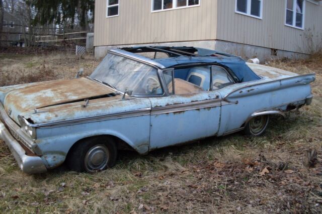 Ford Galaxie 1959 image number 12