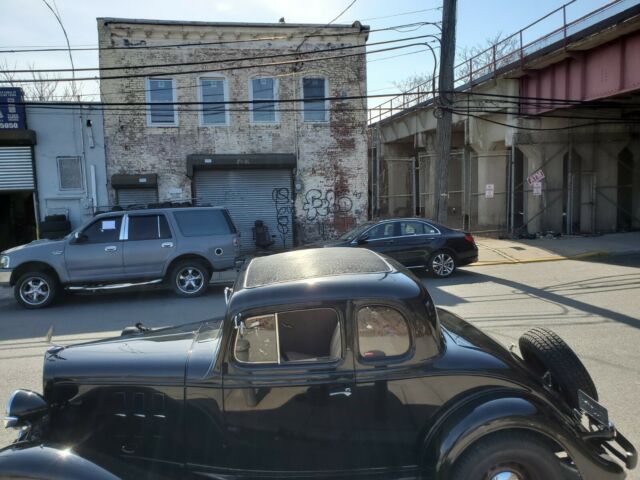 Chevrolet Chevy 5 widow coupe 1935 image number 1