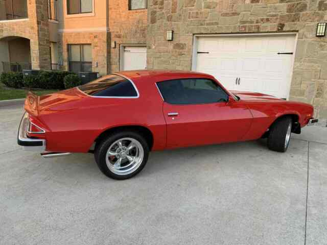 Chevrolet Camaro 1977 image number 2