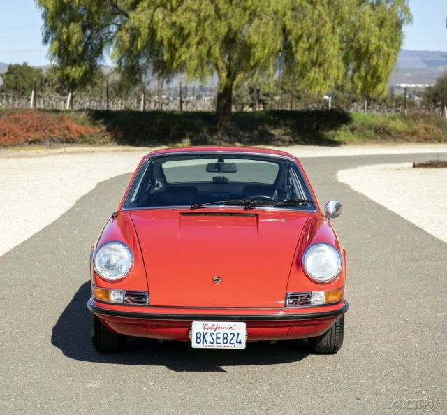 Porsche 911 1970 image number 7