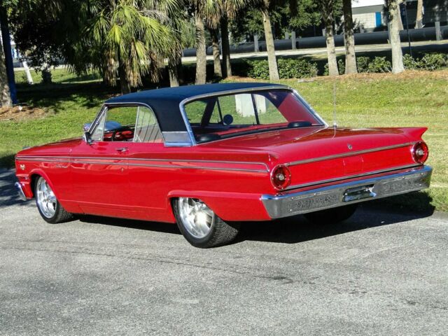 Ford Fairlane 1963 image number 8