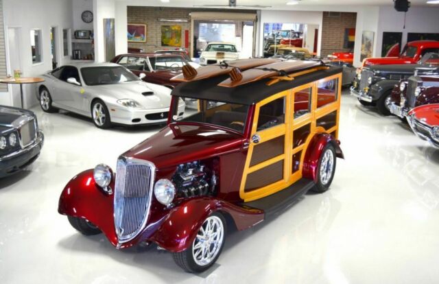 Ford Custom Woodie 1934 image number 24