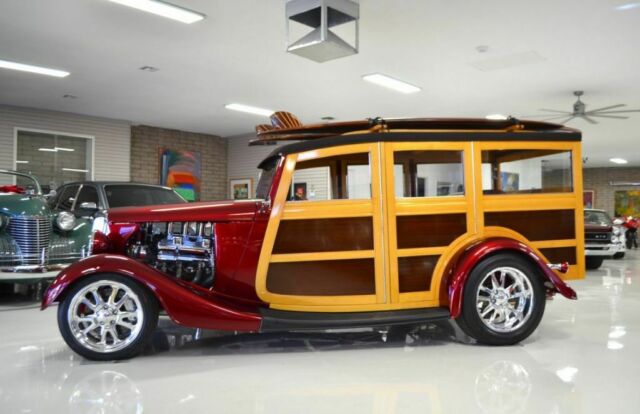 Ford Custom Woodie 1934 image number 5