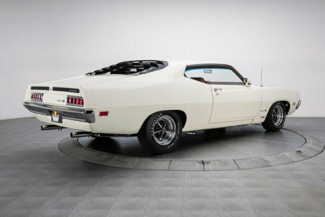 Ford Torino 1970 image number 1