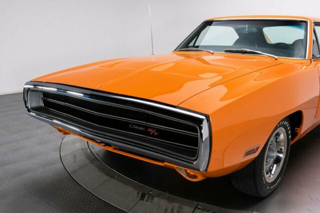 Dodge Charger 1970 image number 10