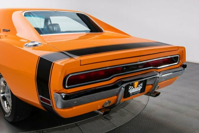 Dodge Charger 1970 image number 23