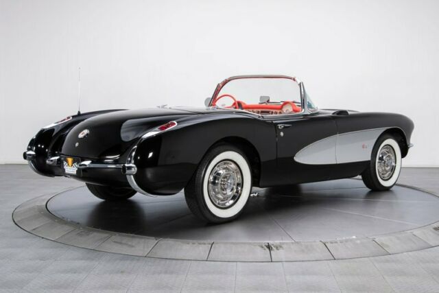 Chevrolet Corvette 1957 image number 1