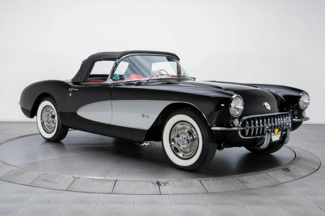 Chevrolet Corvette 1957 image number 11