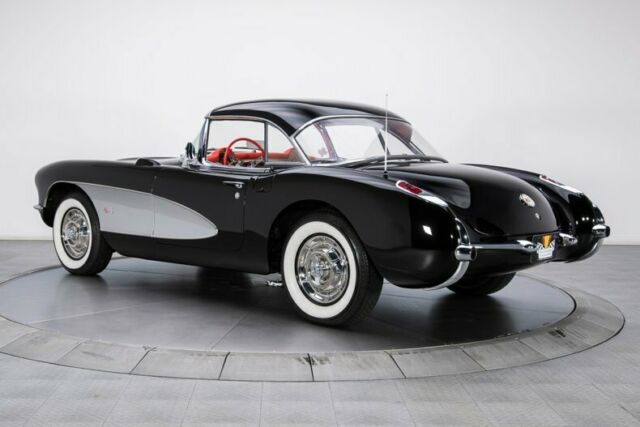 Chevrolet Corvette 1957 image number 15