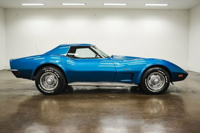 Chevrolet Corvette 1973 image number 13