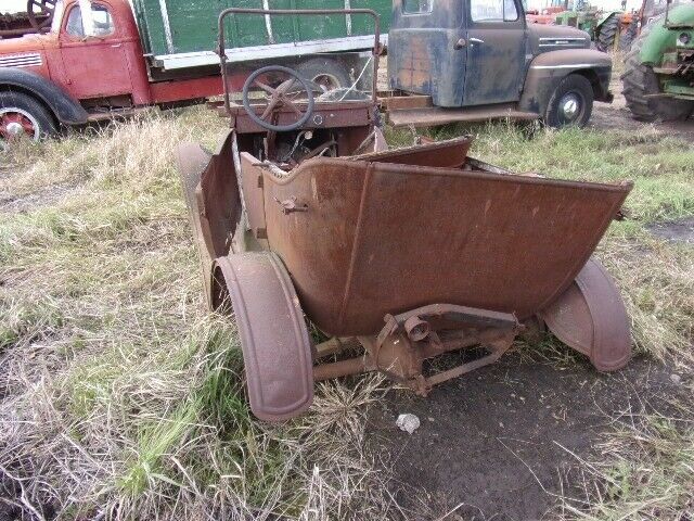 Ford Model T 1922 image number 9