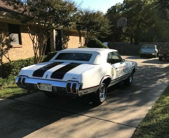 Oldsmobile Cutlass 1970 image number 11