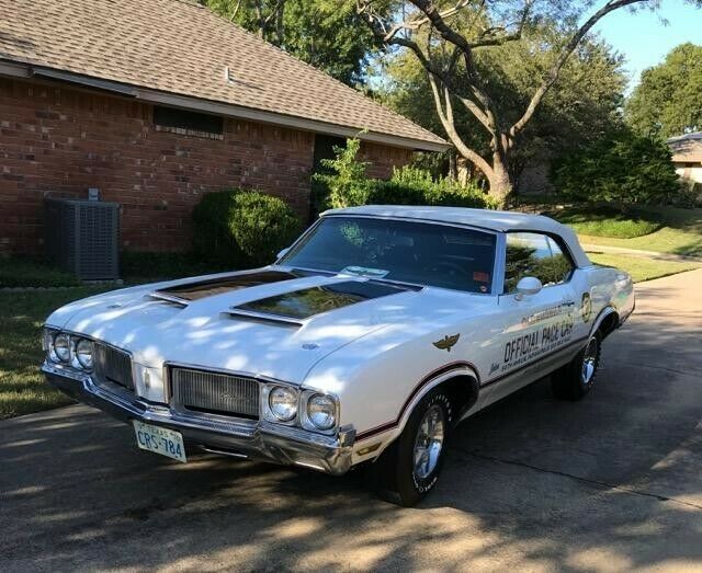 Oldsmobile Cutlass 1970 image number 15