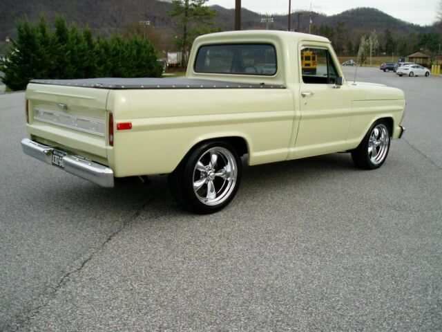 Ford F-100 1970 image number 8