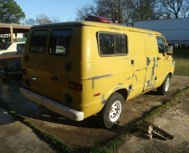 Dodge Ram Van 1977 image number 14