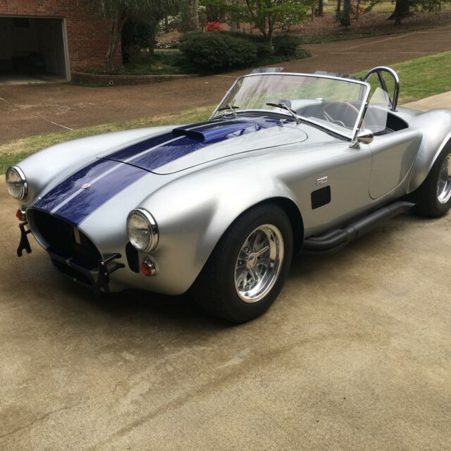 Shelby Cobra 1965 image number 20