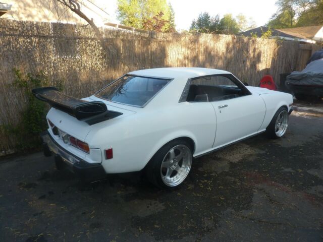 Toyota Celica 1977 image number 19