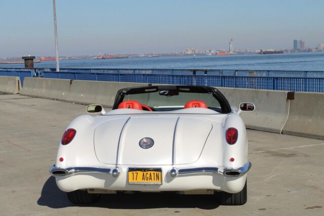 Chevrolet Corvette 1958 image number 45