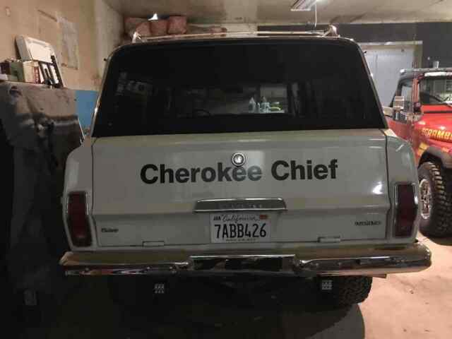 Jeep Cherokee 1977 image number 3