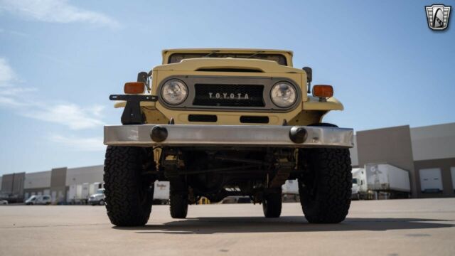 Toyota FJ Cruiser 1973 image number 27