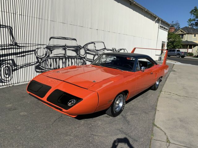 Plymouth Superbird 1970 image number 1