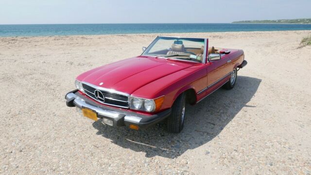 Mercedes-Benz 400-Series 1978 image number 0