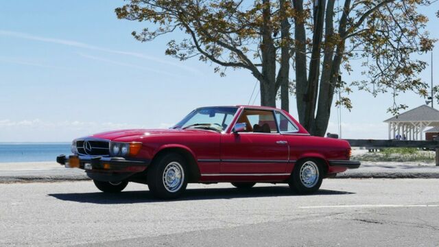 Mercedes-Benz 400-Series 1978 image number 20