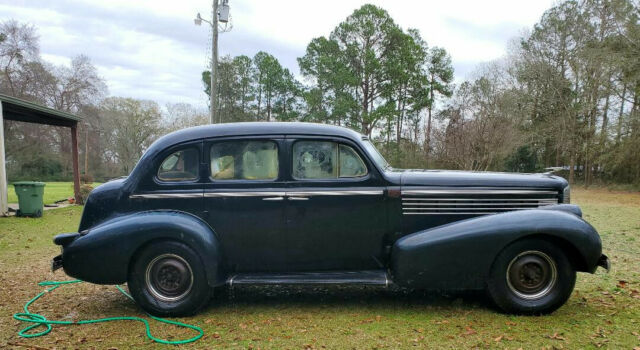 Cadillac LaSalle 1938 image number 14