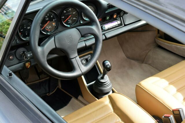 Porsche 930 1979 image number 43