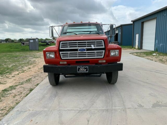 Ford F7000 1900 image number 19