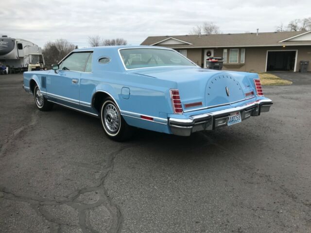 Lincoln Continental 1979 image number 15