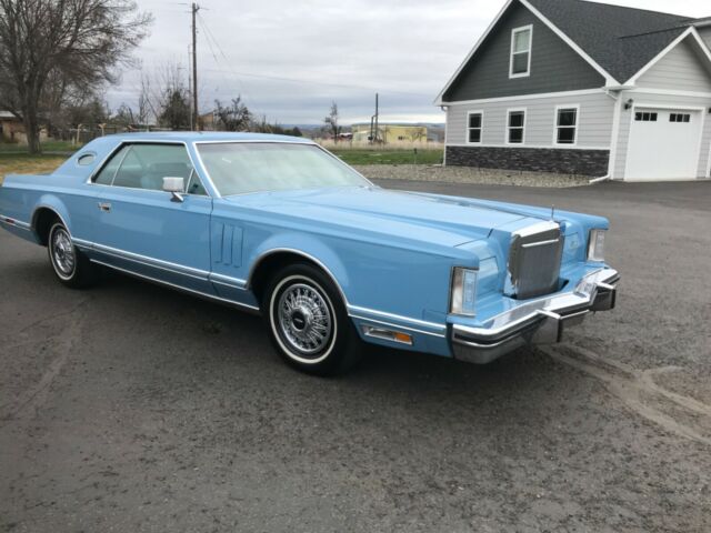 Lincoln Continental 1979 image number 32