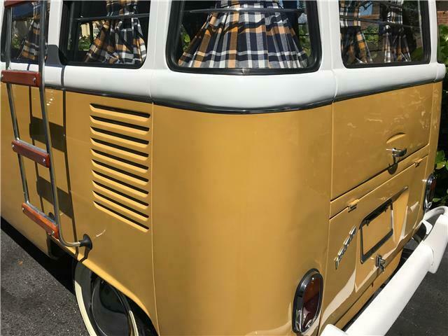 Volkswagen Bus/Vanagon 1974 image number 22