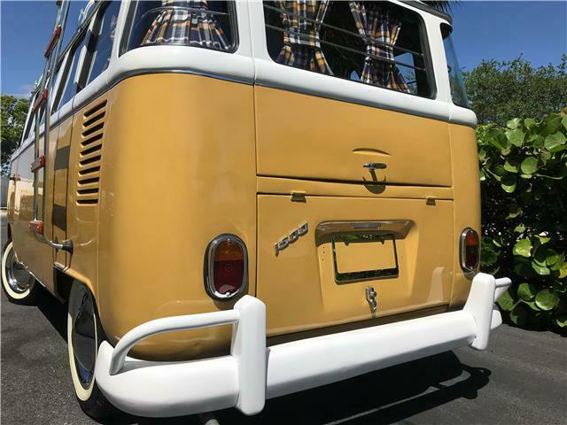 Volkswagen Bus/Vanagon 1974 image number 9