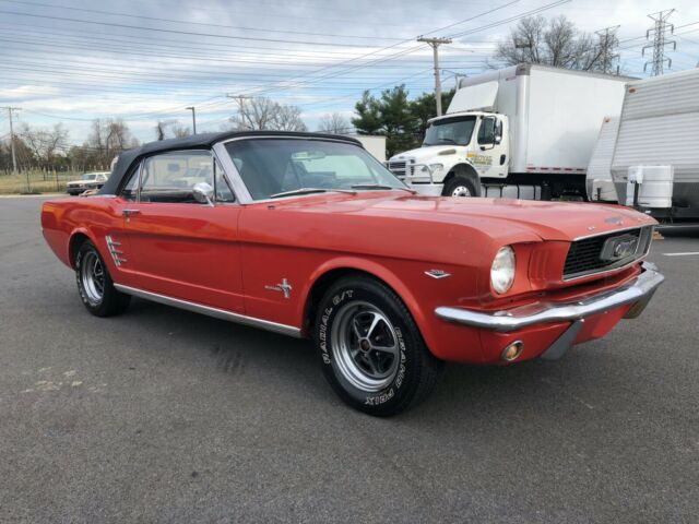 Ford Mustang 1966 image number 2