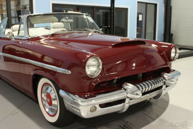 Ford Skyliner Convertible 1954 image number 11