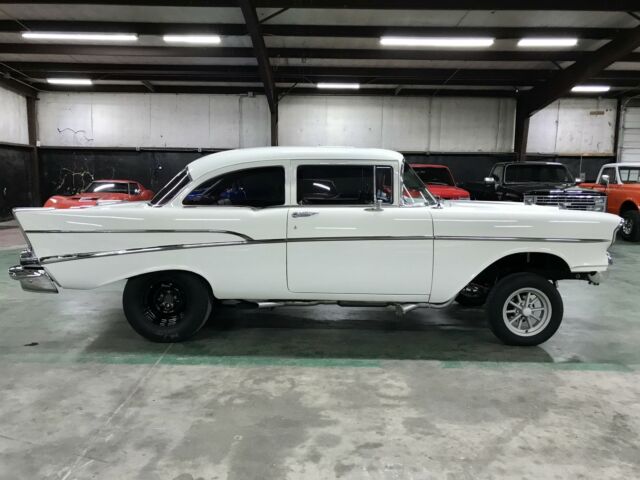 Chevrolet Bel Air/150/210 1957 image number 29