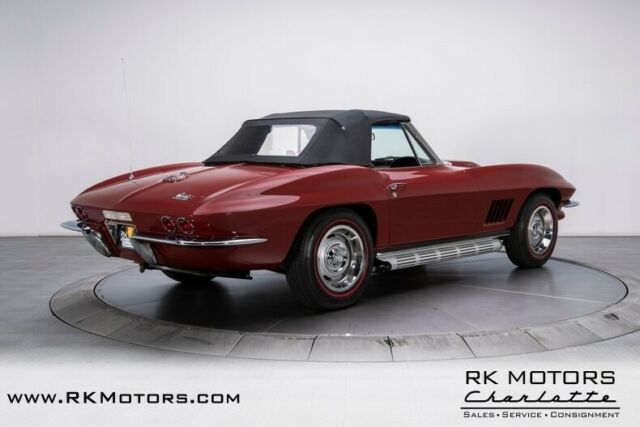 Chevrolet Corvette 1967 image number 31