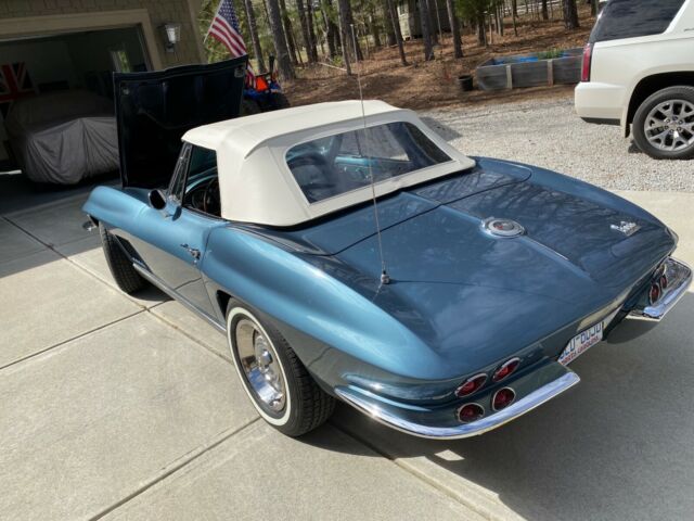 Chevrolet Corvette 1967 image number 35