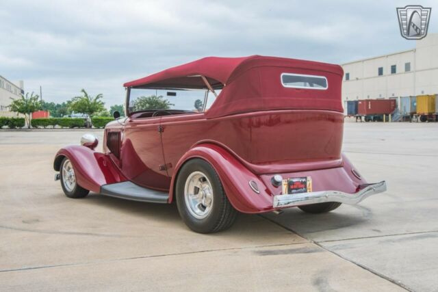 Ford Phaeton 1933 image number 33