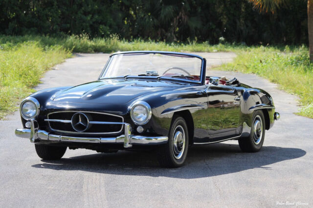 Mercedes-Benz SL-Class 1960 image number 0