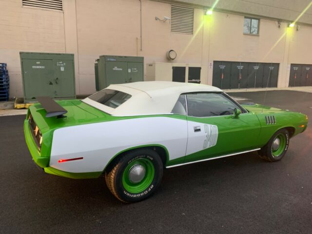 Plymouth Barracuda 1971 image number 26